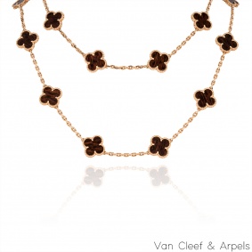 Van Cleef & Arpels Rose Gold Letterwood Vintage Alhambra 20 Motif Necklace Van Cleef & Arpels Rose Gold Letterwood Vintage Alhambra 20 Motif Necklace